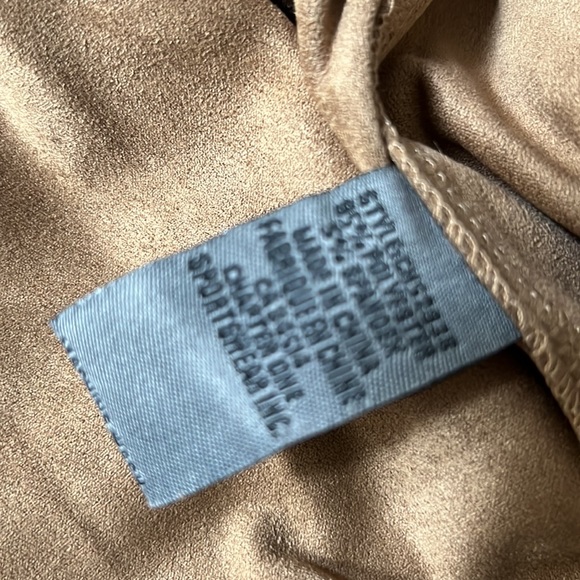 One by Chapter One, Plus Size Camel Colour Faux Suede/Velvet Jogger NWT, Size 1x - Picture 8 of 9